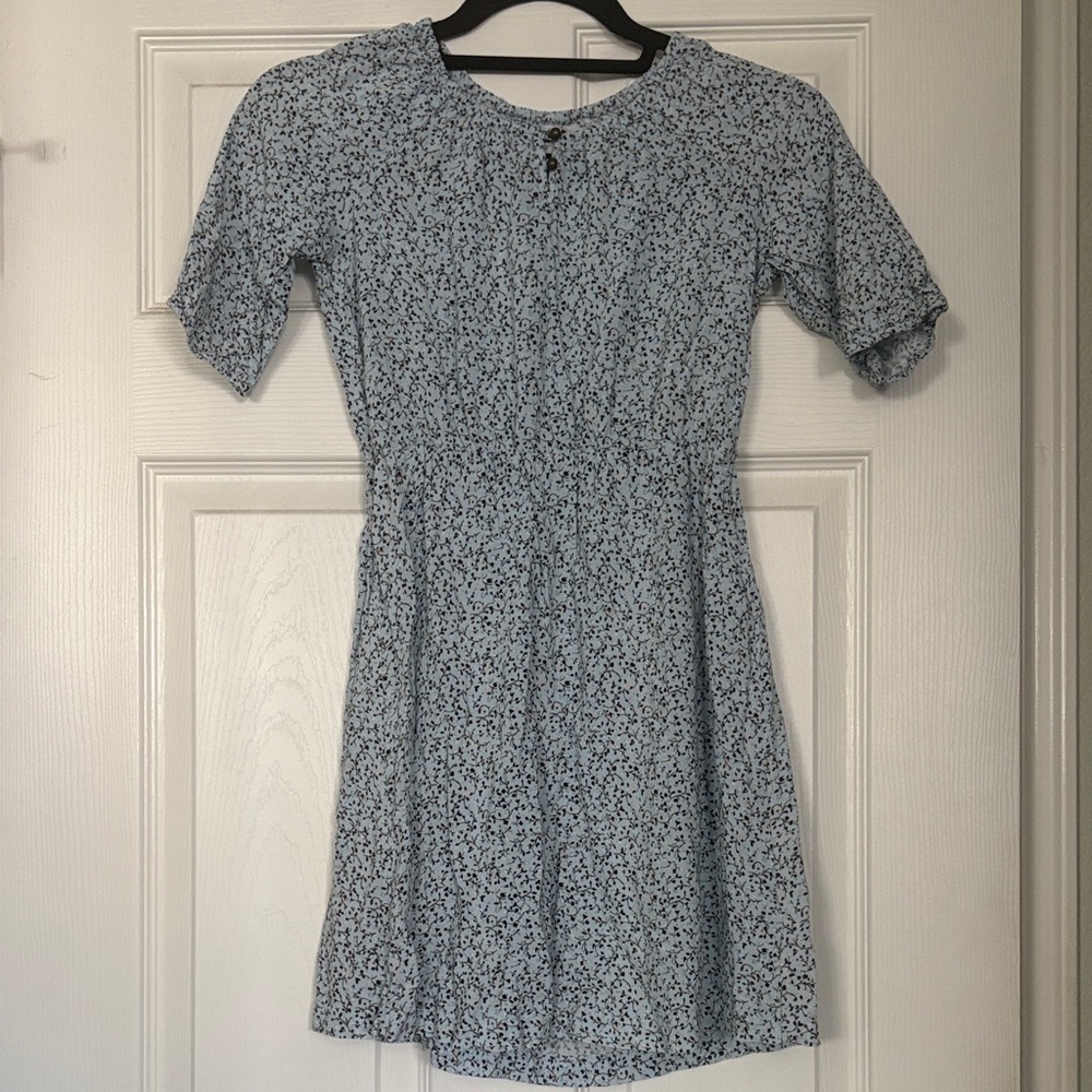 Old Navy Girls Blue Floral Short Sleeve Dress Size L (10-12) EUC